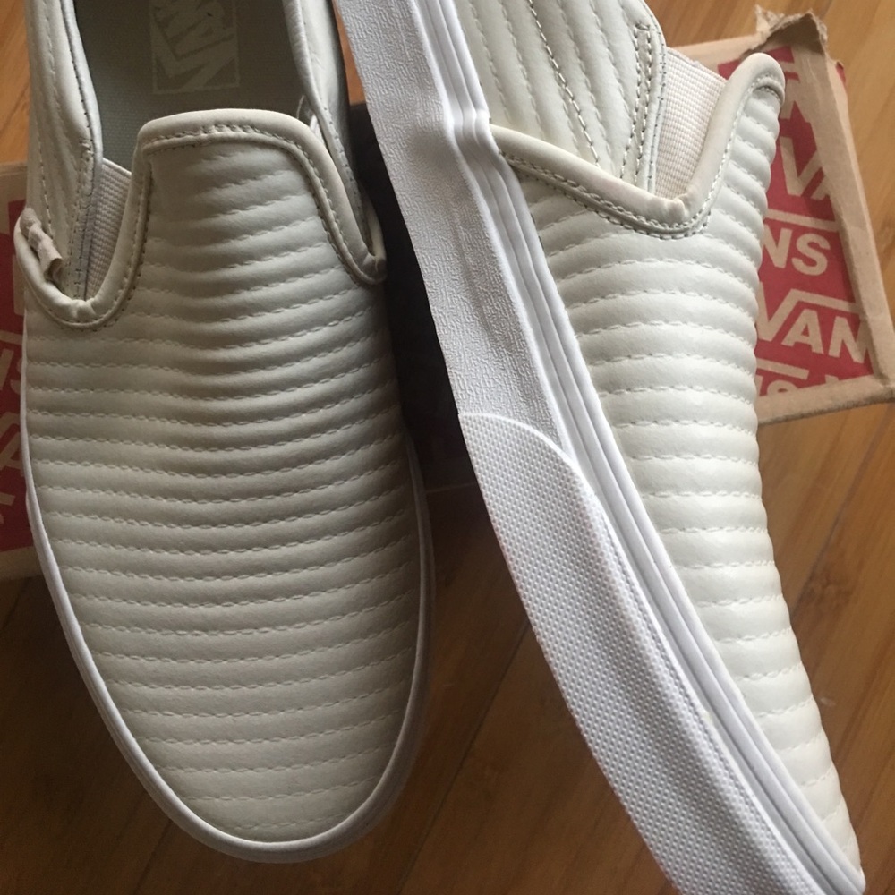 Vans classic slip on